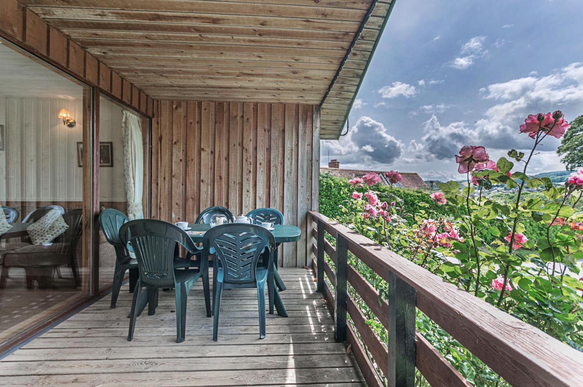 Laburnum Lodge Sleeps 6 Wheelchair Access Minehead Eksteriør bilde